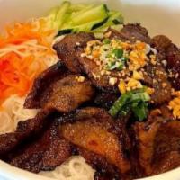 Bun Thit Nuong / Grilled Pork On Vermicelli · 