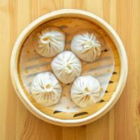 Soup Dumplings (Pork) / 小笼包 · Not best for delivery