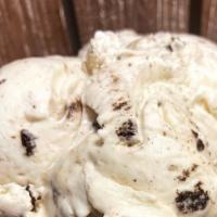Cookies N Cream · Chunks and pieces of Oreos® mixed in vanilla ice cream