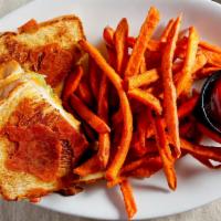 Petie'S Grown Up Grilled Cheese · Smothered in pepperjack, mozzarella and cheddar cheese. Topped with tomatoes, bacon and hous...