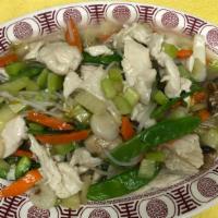 Chicken Subgum Chop Suey · 