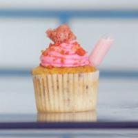 Strawberry Crunch Cupcake · Vanilla Cake with Strawberries mixed in topped with strawberry crumble and strawberry Cream ...