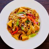 Spicy Kee Mao Noodles · Spicy pan-fried rice noodles with eggs, bell peppers, onions, tomatoes, Thai basil and finis...