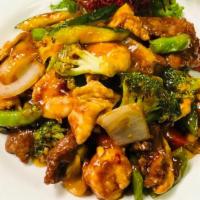 Triple Delight · shrimp chicken beef your choice of style