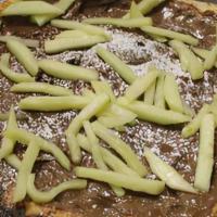 Pizza With Nutella And Green Apples · 
