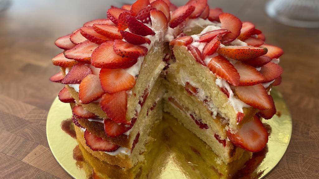 Torta Endulzarte · Torta con fresas