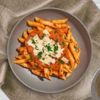 Vodka Viper Penne · Fresh penne pasta served with a smooth creamy tomato sauce and your choice of toppings.