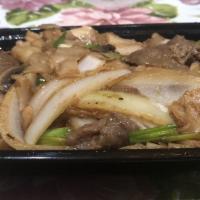 Beef Chow Fun · Rice noodle.