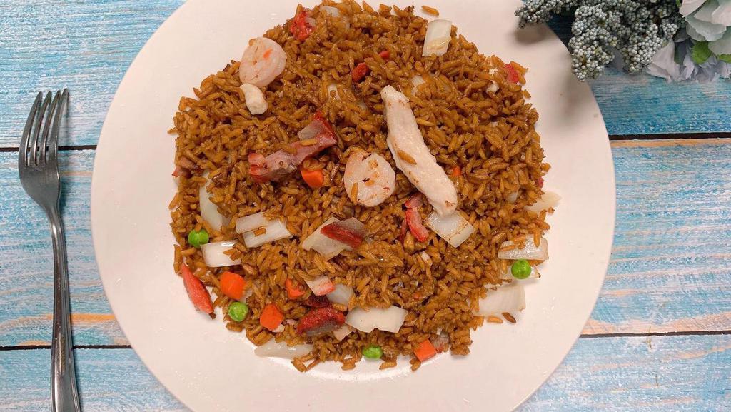 House Special Fried Rice · Choice of size.