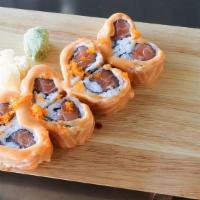 Salmon Lover · (8) Salmon roll and spicy salmon.