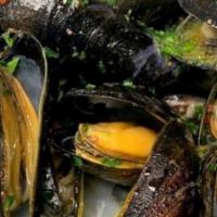 Cozze Alla Marinara · Mussels, parsley, garlic, chilly flakes, and white wine.