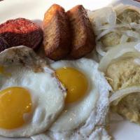 3 Golpes Breakfast · Mangu, two eggs, two slice fries salami, two slice fries cheese, and onions.