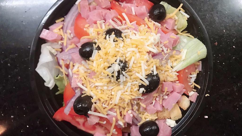 House Salad · lettuce,tomatoes,croutons,cheddar cheese,ham,ranch  dressing OR (Notes  the dressing you want)