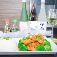 Drunken General'S Chicken · Crispy marinated chicken breast, sweet orange sauce, steamed broccoli, and carrots. With cho...