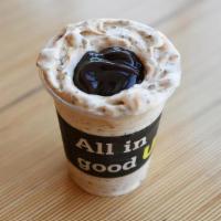 Fudge Brownie Pothole · Vanilla frozen custard blended with creamy peanut butter and chewy brownie pieces made in ou...