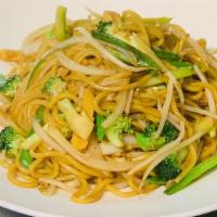 Stir Fried Noodle W/ Vegetable · Vegetarian Diet, Lo Mein with Broccoli, Seafood Mushroom, Cabbage, Carrot, Celery Mung Bean ...