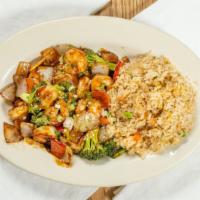 Sizzling Shrimp Teriyaki Plate · Jumbo Shrimp, Carrot, Onions, Bell Pepper, Broccoli, Glossy Brown Sauce