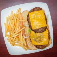 Cheeseburger Sub · Lettuce, Tomatoes, Onions, Pickles, American Cheese, Mayonnaise, Ketchup, Mustard.