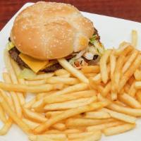 Cheeseburger · Lettuce, Tomatoes, Onions, Pickles, American Cheese, Mayonnaise, Ketchup, Mustard.