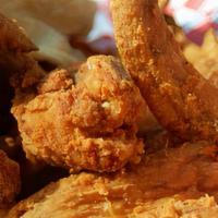 Chicken Wing Basket  · (6) Six Wings & Fries