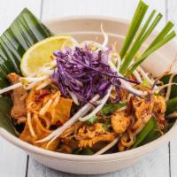 Og Phat Thai (Kids Size) · chicken +egg+ tofu | rice noodles | bean sprouts, chives, radish, red onions, red cabbage | ...