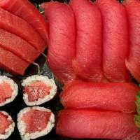 Tuna Lover · 4Pcs tuna sashimi ,7 pcs tuna sushi & tuna roll.served with soup and salad.