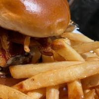 Rodeo Burger · 7oz, onion strings, bbq, bacon, pepperjack