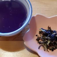 Blue Jasmine - Green Tea · 16 oz. blue jasmine is an enchanting blend of gorgeous butterfly pea flowers from Thailand a...