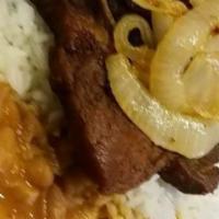 Bistec Encebollado / Onion Steak · 