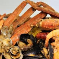 Seafood Platter · Snow Crab Legs, Crawfish, Steamed Shrimp,  Mussels, Baby Clams