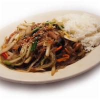 Jap-Chae Bap (잡채밥) · Stir-fried vermicelli noodles, shredded beef, vegetables and rice.