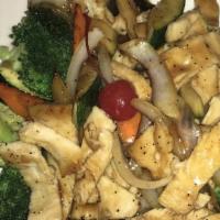 Steamed Chicken With Mixed Vegetables · 