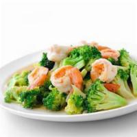 Steamed Shrimps W. Broccoli · 