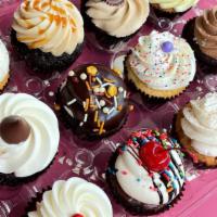 1 Dozen Cupcakes · One dozen cupcakes.  Please indicate which flavors you would like to be included.   If you w...