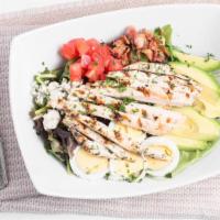 Café Cobb · Field greens, grilled chicken, avocado, applewood smoked bacon, tomato, hard cooked eggs, Bl...