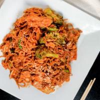 Spicy Ramen Stir Fry · Ramen noodle stir fry, broccoli, carrots, sesame seeds, bean sprouts, yellow and green onion...