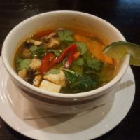 Vegetable Tom Yum Goong · Hot & Spicy.