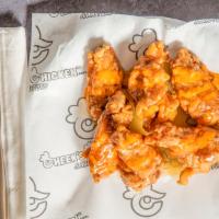 6 Pieces Wings · 6 pieces premium fresh crispy wings comes with 1 complimentary sauce.