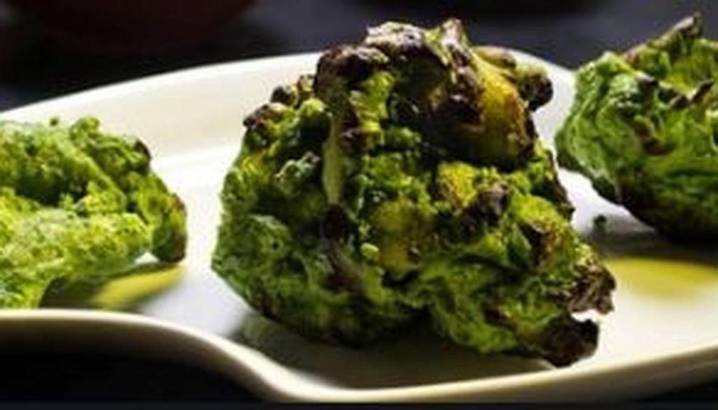 Haryali Kabob · Boneless Chicken marinated in cilantro marinade and grilled in Tandoor
