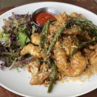 Honey Garlic Shrimp · tempura shrimp, fried cauliflower, fried green bean, honey garlic sauce