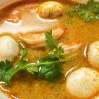 Tom Yum  · (Vegetarian Available) Spicy & sour shrimps or chicken soup with lemongrass , milk, red bell...