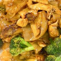 Pad See Ew   · (Gluten Free available/Vegetarian avialable)  Sauteed flat rice noodles with egg and broccol...
