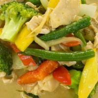 Green Curry  · (Gluten free/Vegetarian available) Chicken, beef or shrimps with coconut milk, bamboo shoot,...
