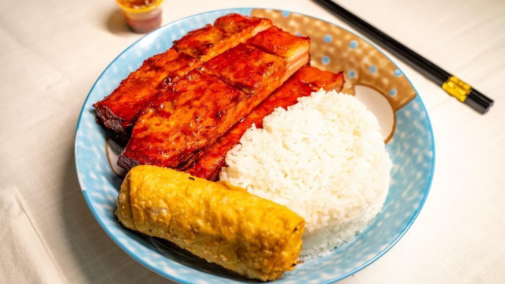Barbecued Spare Ribs Combination Platter · Served with pork fried rice and egg roll.