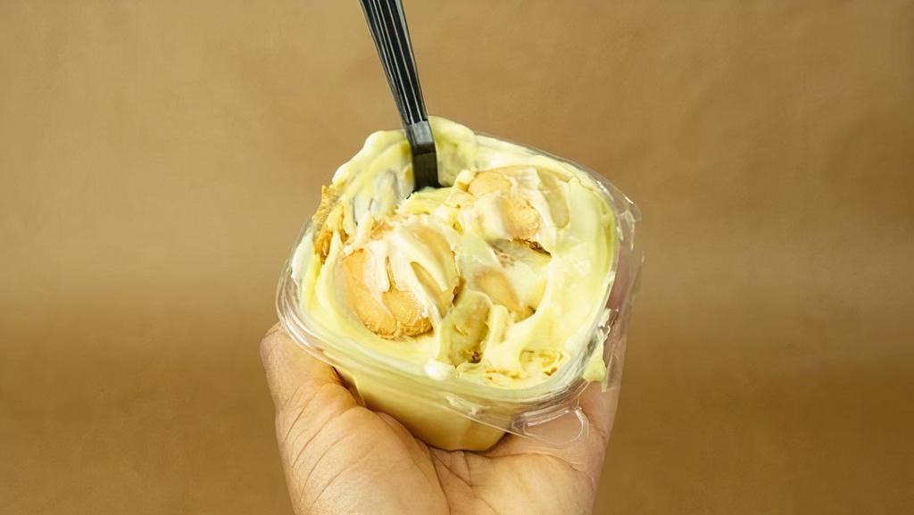 Banana Pudding · Vanilla pudding with bananas and nilla cookies
