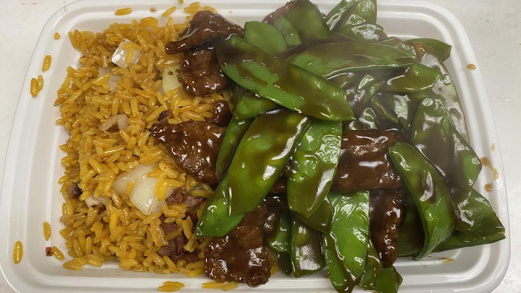 Beef With Snow Peas (Combo Platter) · 