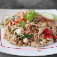 21) Ka-Prow Fried Rice (V) * · rice, bell peppers, chili peppers,. basil, onions, garlic-chili sauce
