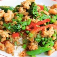 L) Ka-Prow (Thai) * · Minced chicken, bell peppers, Thai basil, and green bean. or minced shrimp & chicken add 2.3...