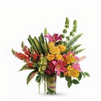 Pretty Paradise Bouquet · Take a tropical getaway, without ever leaving home! Inspired by the shades of a tropical sun...