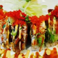 Spurs Roll · Spicy tuna, salmon, avocado, 
cucumber, crunchy flakes topped 
with spicy crab, eel, tobiko ...